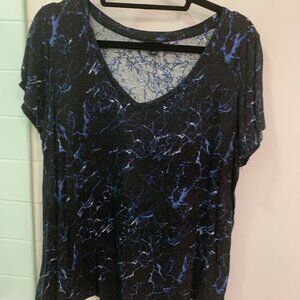 Torrid T Shirt Womens 1 Size Navy Short Sleeve V-Neck Classic Fit